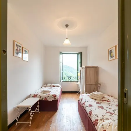 Guesthost - Castelvittorio Medieval Getaway! Roomy